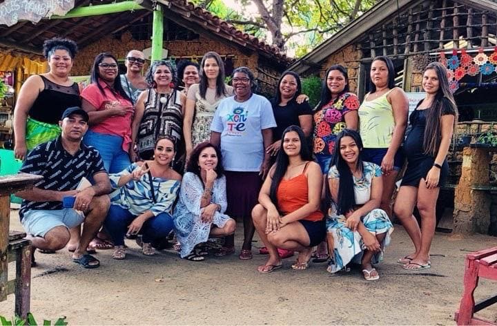 Comunidade reunida em projeto territorial
